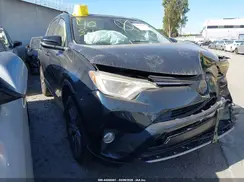 JTMWFREV2JJ735334 2018 TOYOTA RAV 4