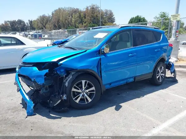 JTMWFREV3GD091317 2016 TOYOTA RAV 4 - Image 2