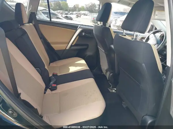 JTMWFREV3HD105878 2017 TOYOTA RAV 4 - Image 8