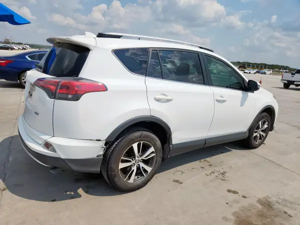2017 TOYOTA RAV 4 COPART lot 70477805 auction photo 3