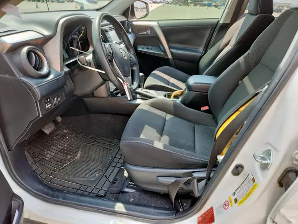 2017 TOYOTA RAV 4 COPART lot 70477805 auction photo 7