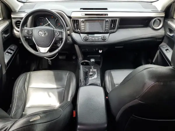 JTMWFREV3HJ102836 2017 TOYOTA RAV 4 - Image 8
