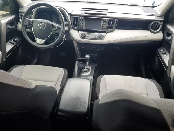 JTMWFREV3HJ120544 2017 TOYOTA RAV 4 - Image 8