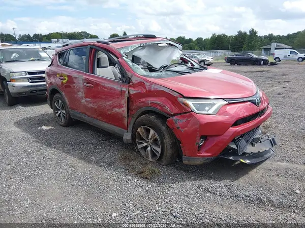 JTMWFREV3HJ122973 2017 TOYOTA RAV 4 - Image 1