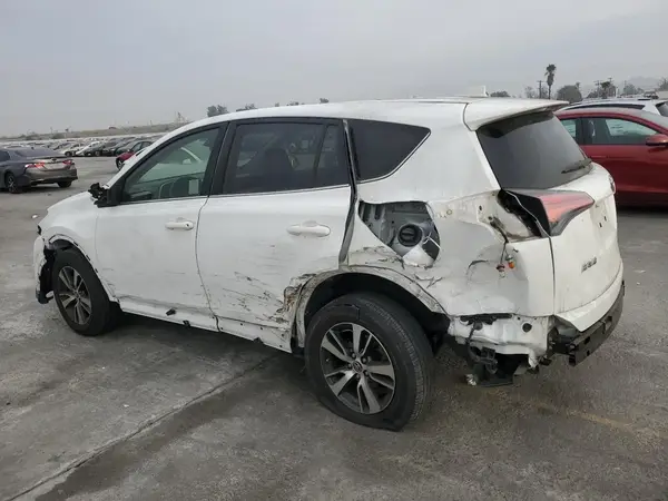 JTMWFREV3HJ145525 2017 TOYOTA RAV 4 - Image 2