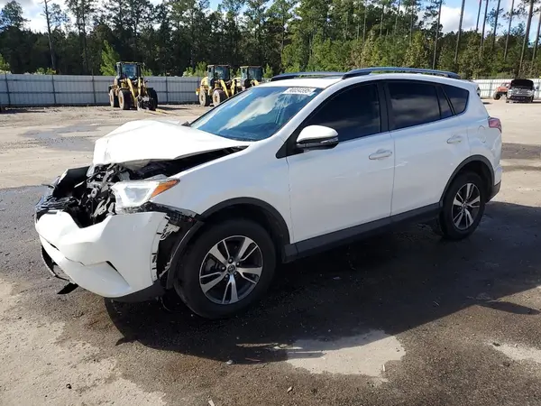 JTMWFREV3HJ147680 2017 TOYOTA RAV 4 - Image 1