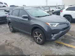 JTMWFREV3HJ705561 2017 TOYOTA RAV 4