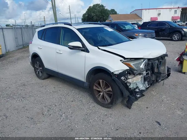 JTMWFREV3JD115476 2018 TOYOTA RAV 4 - Image 1