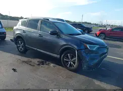 JTMWFREV3JD118457 2018 TOYOTA RAV 4