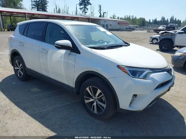 JTMWFREV3JD130995 2018 TOYOTA RAV 4 - Image 1