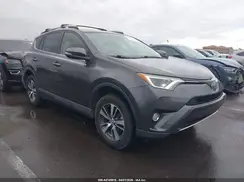 JTMWFREV3JJ151699 2018 TOYOTA RAV 4