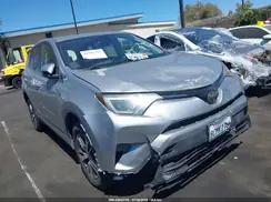 JTMWFREV3JJ171709 2018 TOYOTA RAV 4