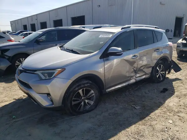 JTMWFREV3JJ178806 2018 TOYOTA RAV 4 - Image 1
