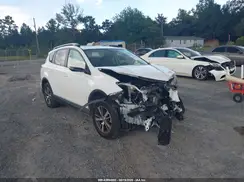JTMWFREV3JJ183262 2018 TOYOTA RAV 4