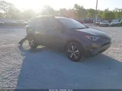 JTMWFREV3JJ740395 2018 TOYOTA RAV 4