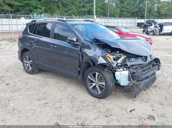 JTMWFREV4HD098455 2017 TOYOTA RAV 4 - Image 1