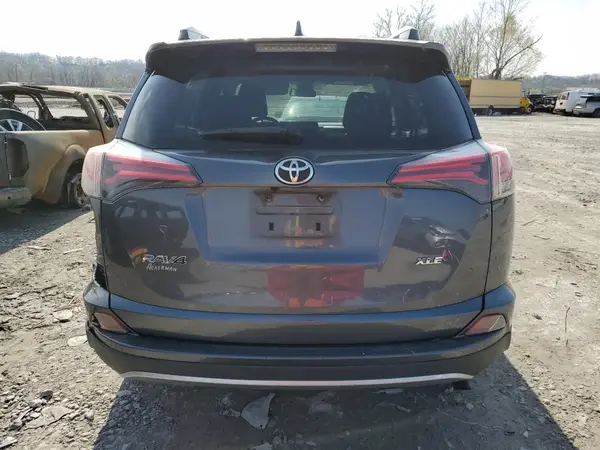 2017 TOYOTA RAV 4 COPART lot 51031215 auction photo 6