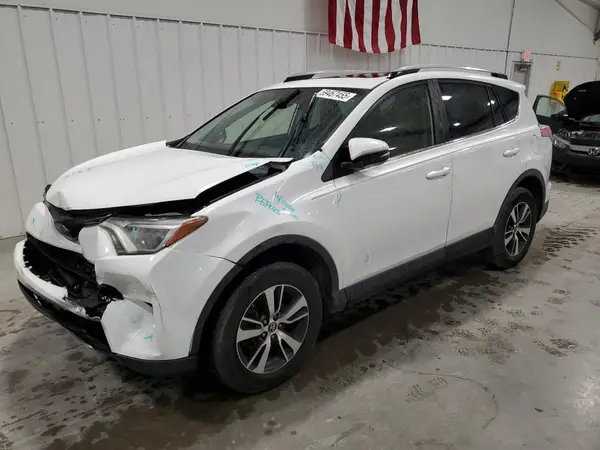 JTMWFREV4HD102388 2017 TOYOTA RAV 4 - Image 1