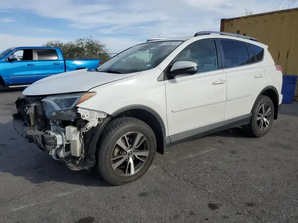 JTMWFREV4HJ102506 2017 TOYOTA RAV 4 - Image 1