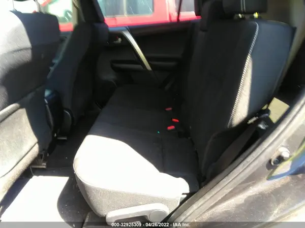 JTMWFREV4HJ123825 2017 TOYOTA RAV 4 - Image 8