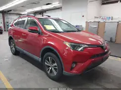 JTMWFREV4HJ134095 2017 TOYOTA RAV 4