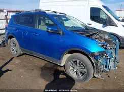 JTMWFREV4HJ143945 2017 TOYOTA RAV 4