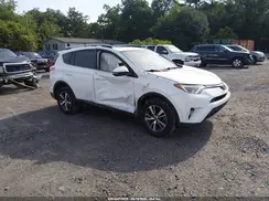 JTMWFREV4JJ183108 2018 TOYOTA RAV 4