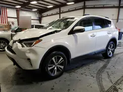 JTMWFREV4JJ189975 2018 TOYOTA RAV 4
