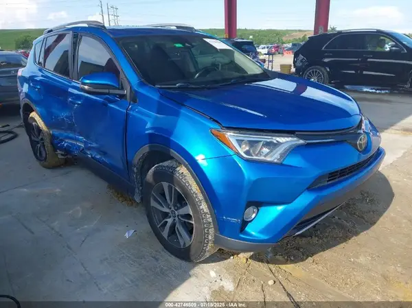 JTMWFREV4JJ200344 2018 TOYOTA RAV 4 - Image 1
