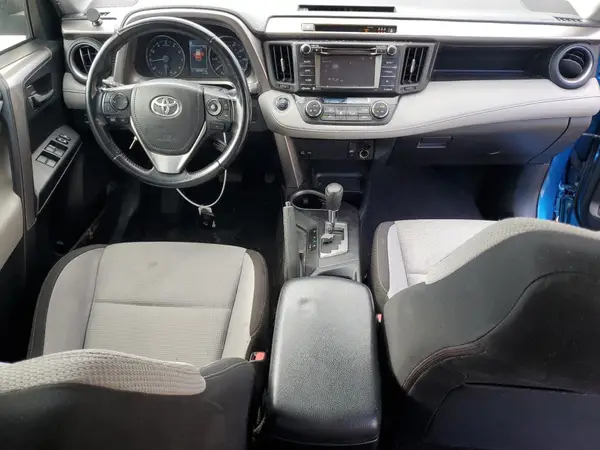 JTMWFREV4JJ205768 2018 TOYOTA RAV 4 - Image 8