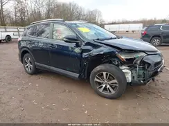 JTMWFREV4JJ725193 2018 TOYOTA RAV 4