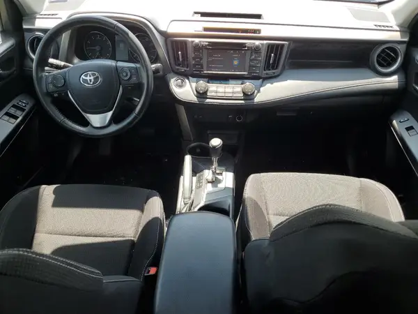 JTMWFREV4JJ731575 2018 TOYOTA RAV 4 - Image 8