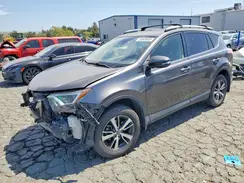 JTMWFREV4JJ743984 2018 TOYOTA RAV 4