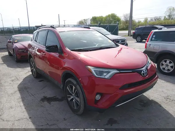 JTMWFREV5GJ075542 2016 TOYOTA RAV 4 - Image 1
