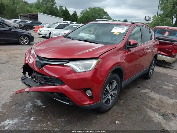 JTMWFREV5GJ097153 2016 TOYOTA RAV 4 - Image 2