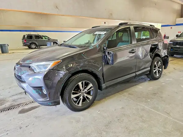 JTMWFREV5HJ126992 2017 TOYOTA RAV 4 - Image 1