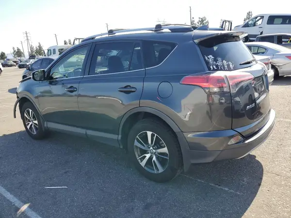 JTMWFREV5HJ712429 2017 TOYOTA RAV 4 - Image 2