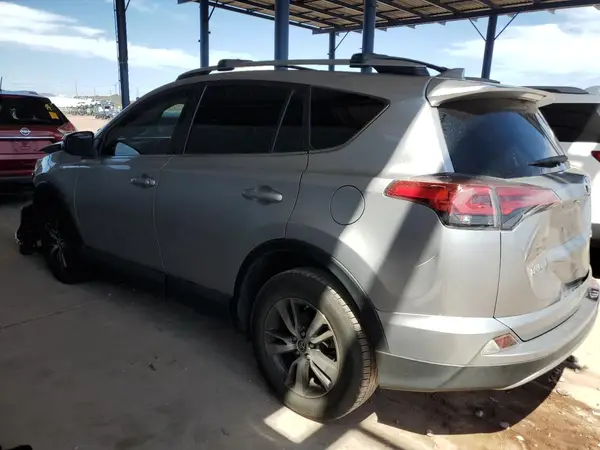 JTMWFREV5JD119660 2018 TOYOTA RAV 4 - Image 2