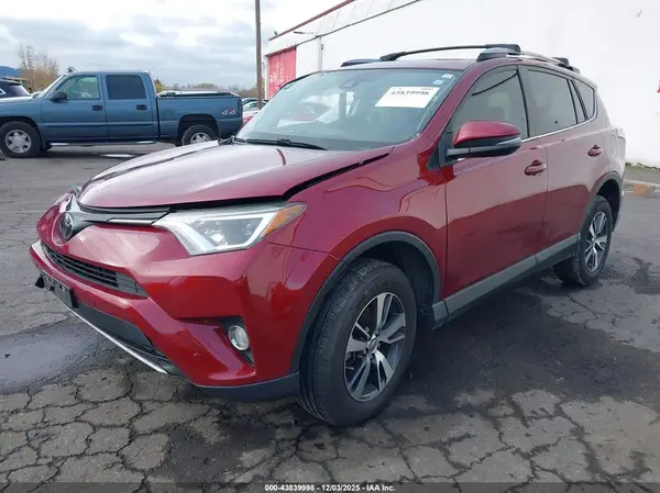 JTMWFREV5JD123773 2018 TOYOTA RAV 4 - Image 2