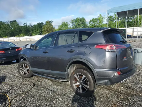 JTMWFREV5JD126494 2018 TOYOTA RAV 4 - Image 2