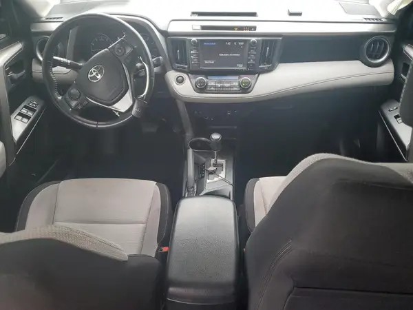 JTMWFREV5JJ161800 2018 TOYOTA RAV 4 - Image 8