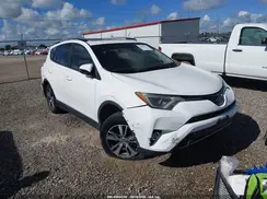JTMWFREV5JJ175809 2018 TOYOTA RAV 4