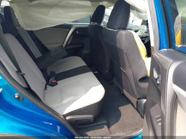 JTMWFREV5JJ181366 2018 TOYOTA RAV 4 - Image 8