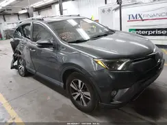 JTMWFREV5JJ186194 2018 TOYOTA RAV 4