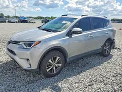 JTMWFREV5JJ189404 2018 TOYOTA RAV 4