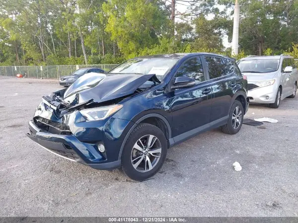 JTMWFREV5JJ192187 2018 TOYOTA RAV 4 - Image 2