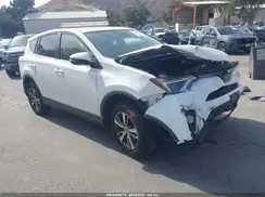 JTMWFREV5JJ192271 2018 TOYOTA RAV 4