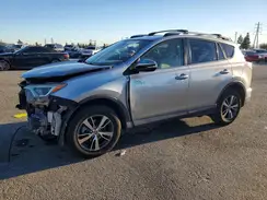 JTMWFREV5JJ196935 2018 TOYOTA RAV 4