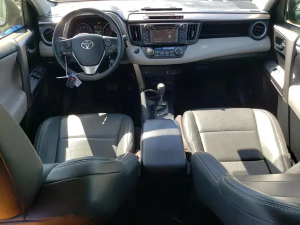 JTMWFREV5JJ205780 2018 TOYOTA RAV 4 - Image 8