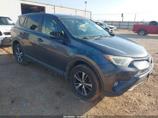 JTMWFREV5JJ732749 2018 TOYOTA RAV 4 - Image 1